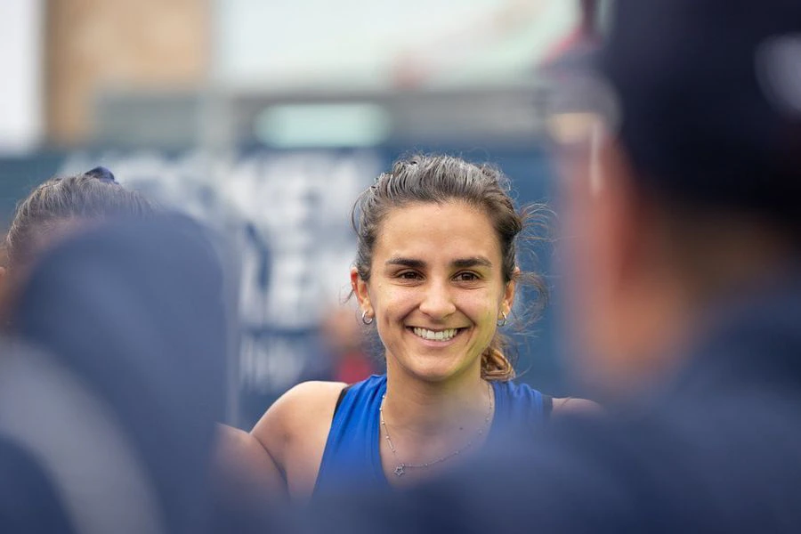 🏑 #LTDomingo - #Figuras2022 | Manuela Urroz, figura de Las Diablas: “El éxito de este año es fruto de un proceso que lleva mucho tiempo” bit.ly/3vd2foO