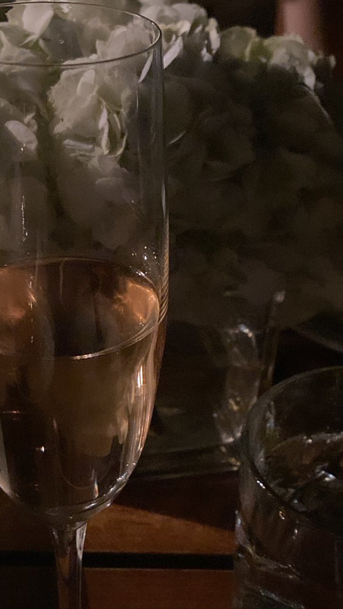 ًً (@leeonnuea) on Twitter photo 