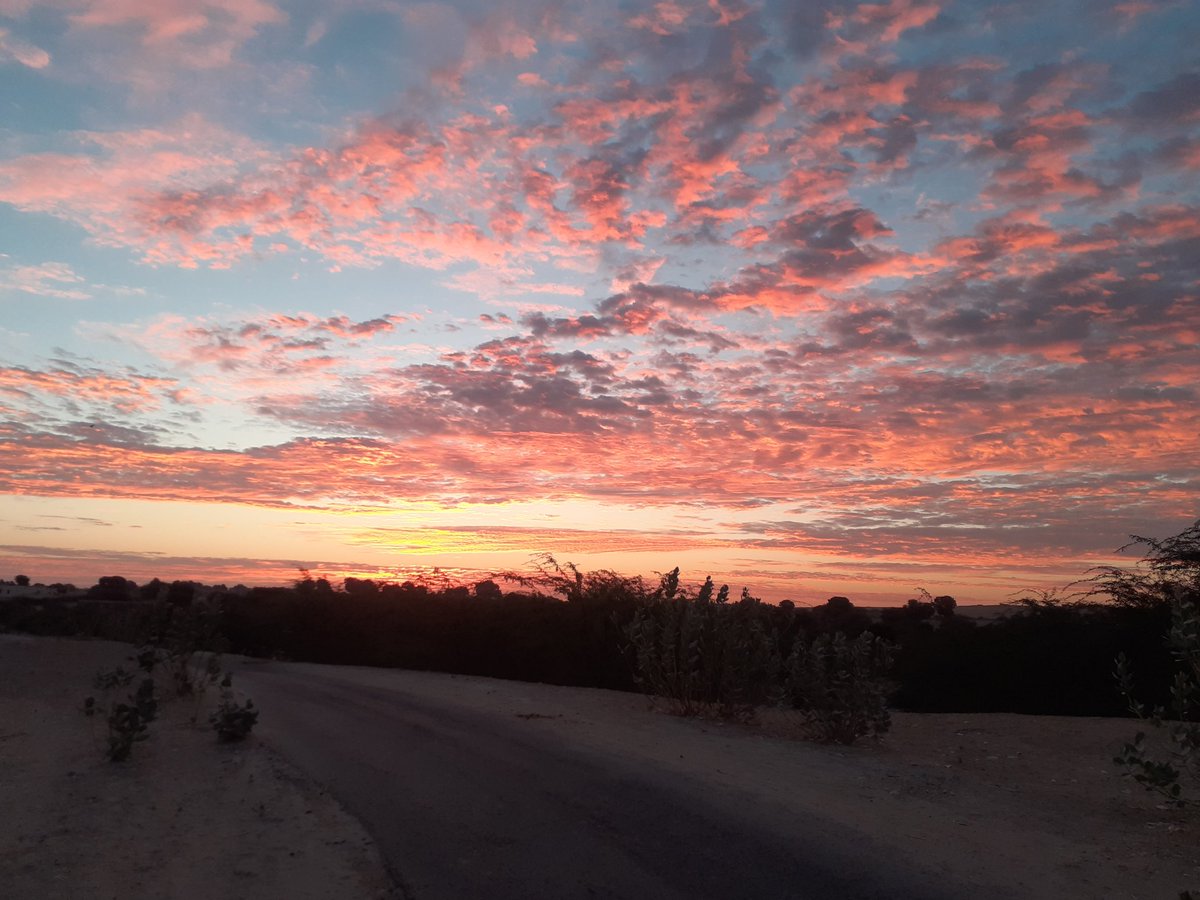 Sun rise
Village Kheme jo par, Tharparkar, Sindh❤