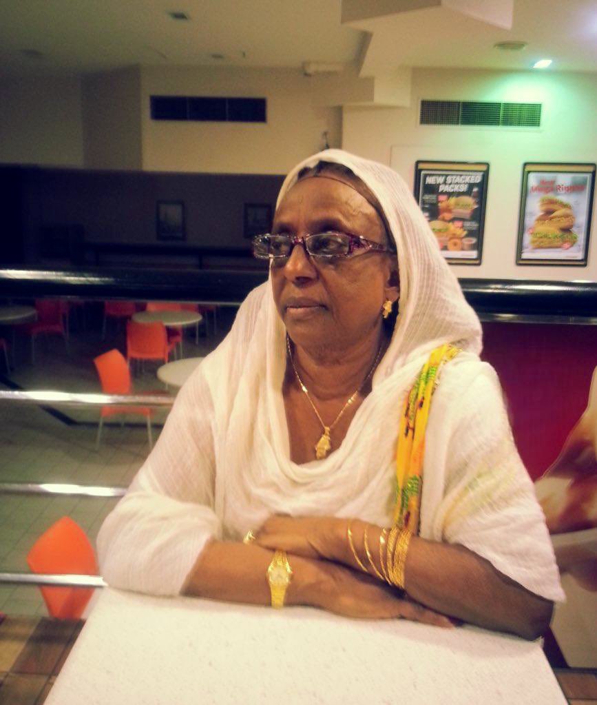Yohannes_v's tweet photo. 5 weeks ago today i lost the strongest pillar in my life - My Mother.

She was my best friend, mentor, therapist &amp; my guiding light. Her wise words were a constant source of inspiration &amp; comfort. My heart is broken! and my life is forever changed.💔

RIP ማማዋይ I Love You!🕊️🤍 https://t.co/Fz3dK7QamY