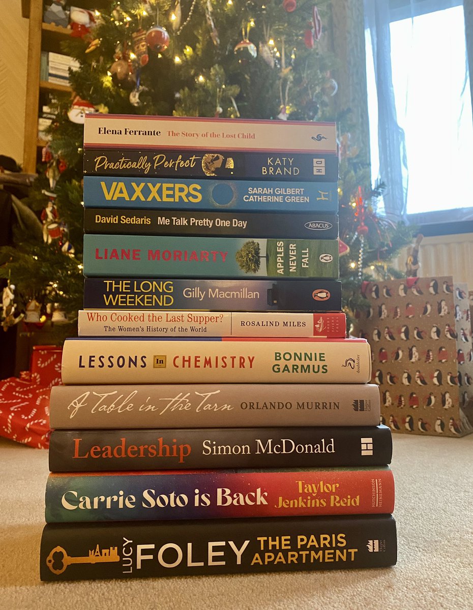 Happy New Book Day 🎄! Excited to get started on this pile particularly those by @SimonMcDonaldUK @CathGreenLab @KatyFBrand @lucyfoleytweets and first up @BonnieGarmus 📚 🥰 🎅🏻