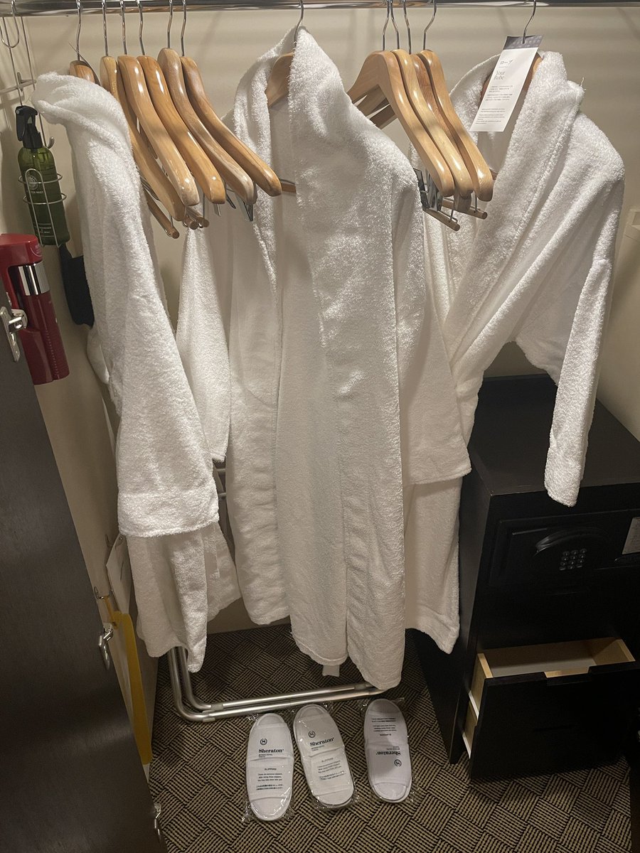 3人圣诞节