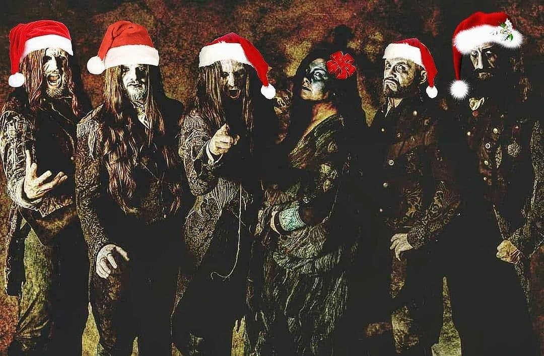 Bertha on Twitter "RT FApocalypse Merry Christmas everyone! 🎄🎅"