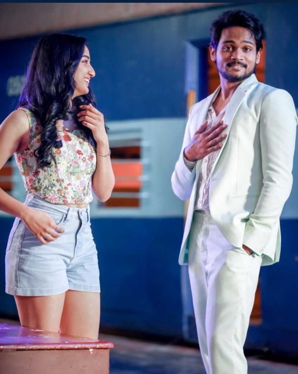 ShannuMania's tweet photo. He is a actor!
He is a dancer!
He is a entertainer!
He is a youtuber!
What not he is...
He is Everything!!💙💥

#Shannu #Jaanu
SHANNU'S JAANU https://t.co/hioeZu196H