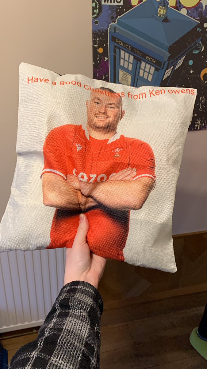 CallumGruchy's tweet photo. Christmas present off my little brother. Thank you @KenOwens1088 🙏🏼😂 https://t.co/ub2bTIsjdo