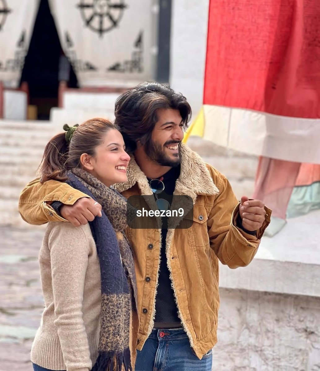 RitaG74's tweet photo. Hindu girls have 1000 'nakhras' when they go for arranged marriage,
And they choose this 👇 in love affair? 🤮
#TunishaSharma
#TunishaSharmaDeath https://t.co/ojiLgEXjTi