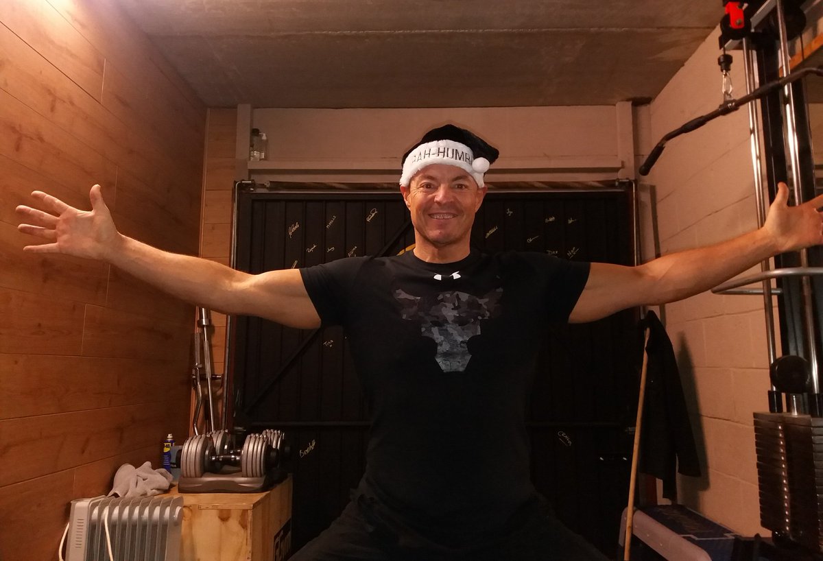 yourphdPT's tweet photo. Merry Christmas from YourPHD. Christmas day workout done, remember working out isn't just for January or February its for a life time. Who's being a Bah-Humbug #xmasdayworkout https://t.co/OHZSdCZkDD
