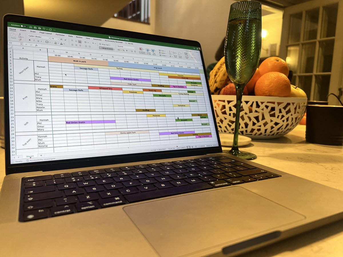 Hannah Fry tweet media