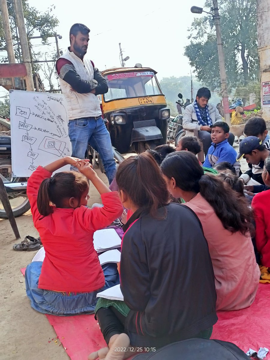 utthanbasti's tweet photo. Sunday class with the students of #Utthanbasti .
#MissionStudywithUtthan
@dmbas_ @UPGovt @EduMinOfIndia @Ersurendradubey @sdmjlbd @sengarlive @asushantsdubey @divyanshudubeys @PiyushDubey99 https://t.co/LMMRTX2ZAk