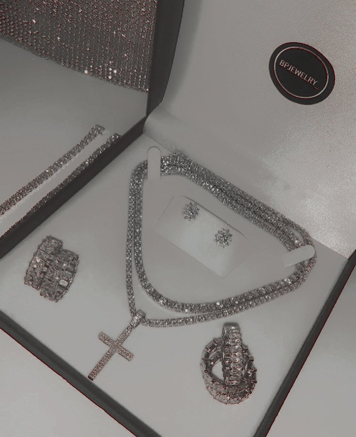 ‍‍ ‍* 𝐓𝐎𝐍𝐘 𝐒𝐓𝐀𝐑𝐊 . tweet media