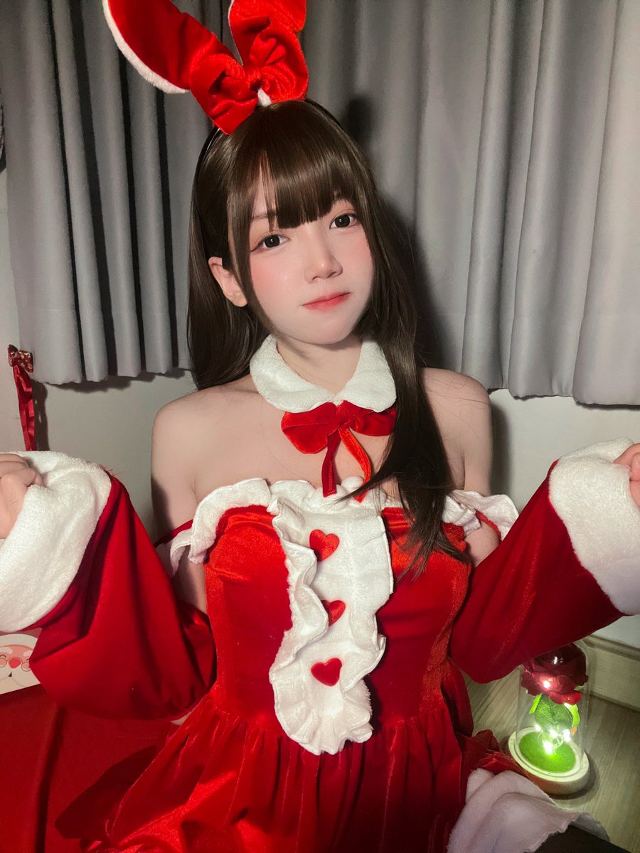 minnexcos's tweet photo. Merry christmas 🎄🎁 https://t.co/GjhJv22v0f