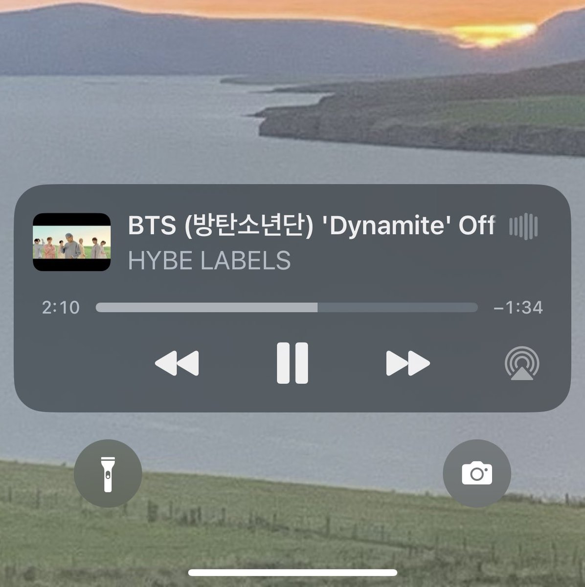 ลูหค้าทักไลน์หลักได้เลยนะคะ tweet media