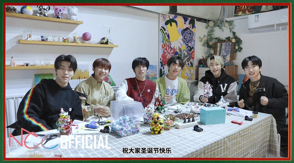 BOYSTORY_WORLD's tweet photo. BOY STORY 圣诞特辑
(Christmas Special) Episode

▶️https://t.co/jbYm9GH9Bd

为了BOSS的圣诞树准备🎄🎄🎄

#BOSS #BOYSTORY #I_U_WE #WE
#Identity #Understand #Wish https://t.co/byT3zugY6S