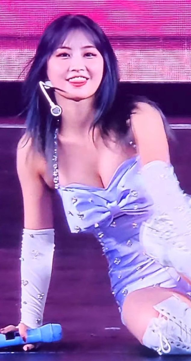 your christmas gift #MOMO #kpopnsfw #kpopfap