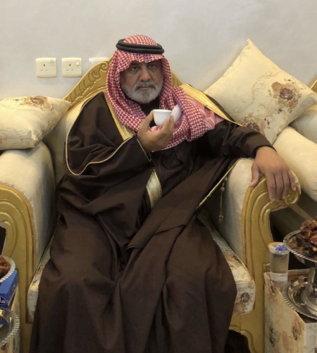 📍 يرقد 📍
الشيخ : ممدوح بن طلال بن غضبان بن رمال بمستشفى الملك فيصل التخصصي بالرياض لأجراء عملية زراعة الكلى
ونسأل الله ان يمن عليه بالشفاء العاجل 
وان يرده لأهله وعشيرته وقبيلة شمر سالماً معافا
#مجالس_الرمال_الرسمية