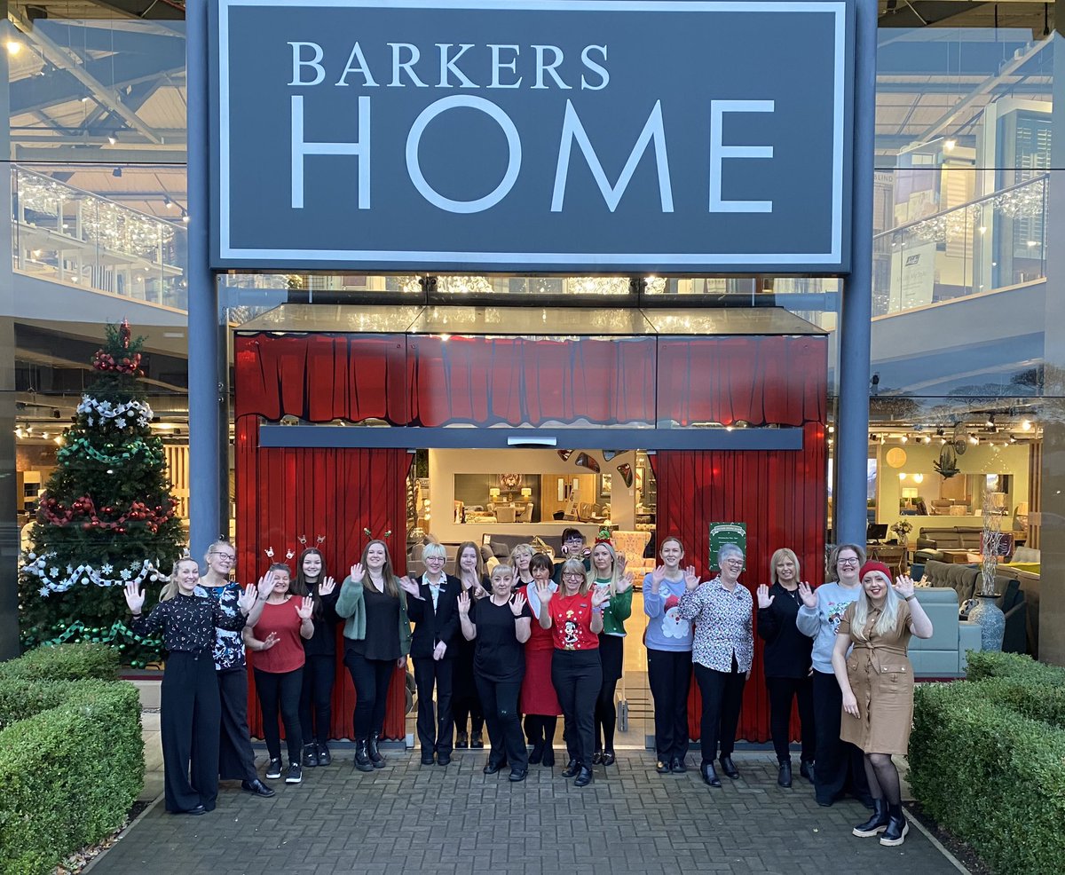 BarkersHome's tweet photo. 🎅Merry Christmas from Barkers Home!!🎅
We hope your day is full of happiness, spent with those you love.🎄

We are closed today and Boxing Day, but look forward to welcoming you into store on Tuesday 27th December to commence our winter sale.✨ https://t.co/5ZsgytVIc5