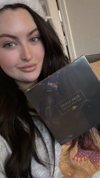 TW Pornstars - NATALIA REYNOLDS. The most liked pictures and videos