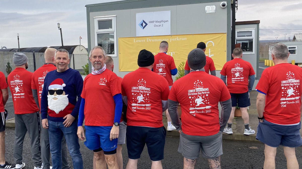 The Governor and deputy Governor joined staff and men in our care for a Christmas Eve <a href="/parkrunUK/">parkrun UK</a> at Magilligan.  Thanks to everyone who organise the runs each week and especially at this time of the year.  #parkrun <a href="/parkrunIE/">parkrun Ireland</a>