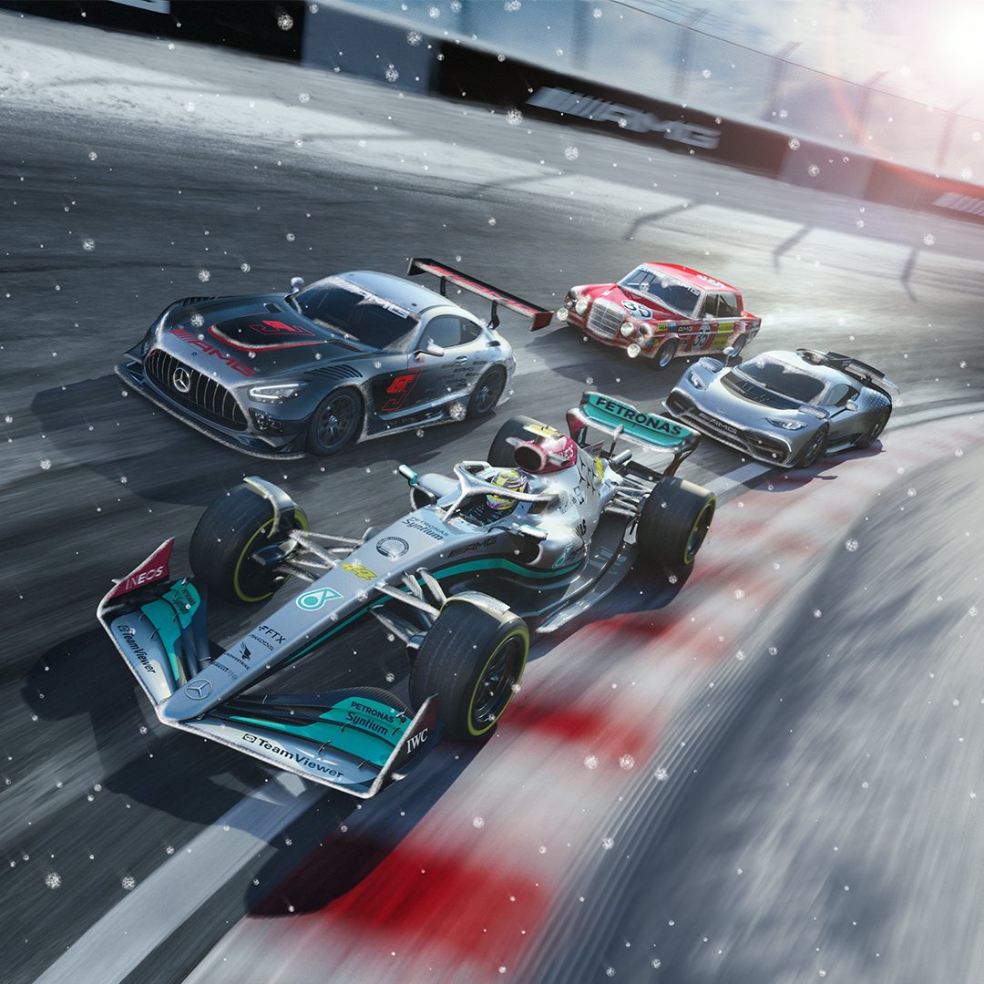 MercedesAMG's tweet photo. Happy Holidays from the #WorldsFastestFamily ❤️

#WeLivePerformance https://t.co/0lsuRoSuw3
