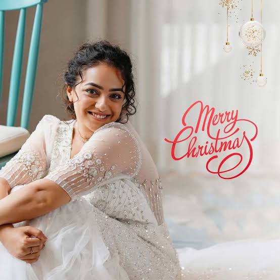 NithyaMenenFC's tweet photo. Merry Christmas to everyone 💚 

#NithyaMenen @MenenNithya https://t.co/sp03TLyGd3