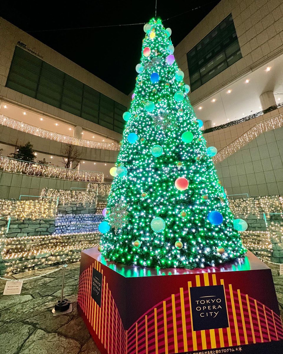 akieesan's tweet photo. 🤍🎄𝑀𝑒𝑟𝑟𝑦 𝐶ℎ𝑟𝑖𝑠𝑡𝑚𝑎𝑠🎄🤍 ̖́-
I hope everyone in the world has a wonderful Christmas(。ᵕᴗᵕ。)
クリスマスも残りわずか、
今夜は小さな幸せ #明石家サンタ 観よう笑
#メリークリスマス #メリクリ
#MerryChristmas #Xmas
#オペラシティ #OperaCity https://t.co/25U4M17aZf