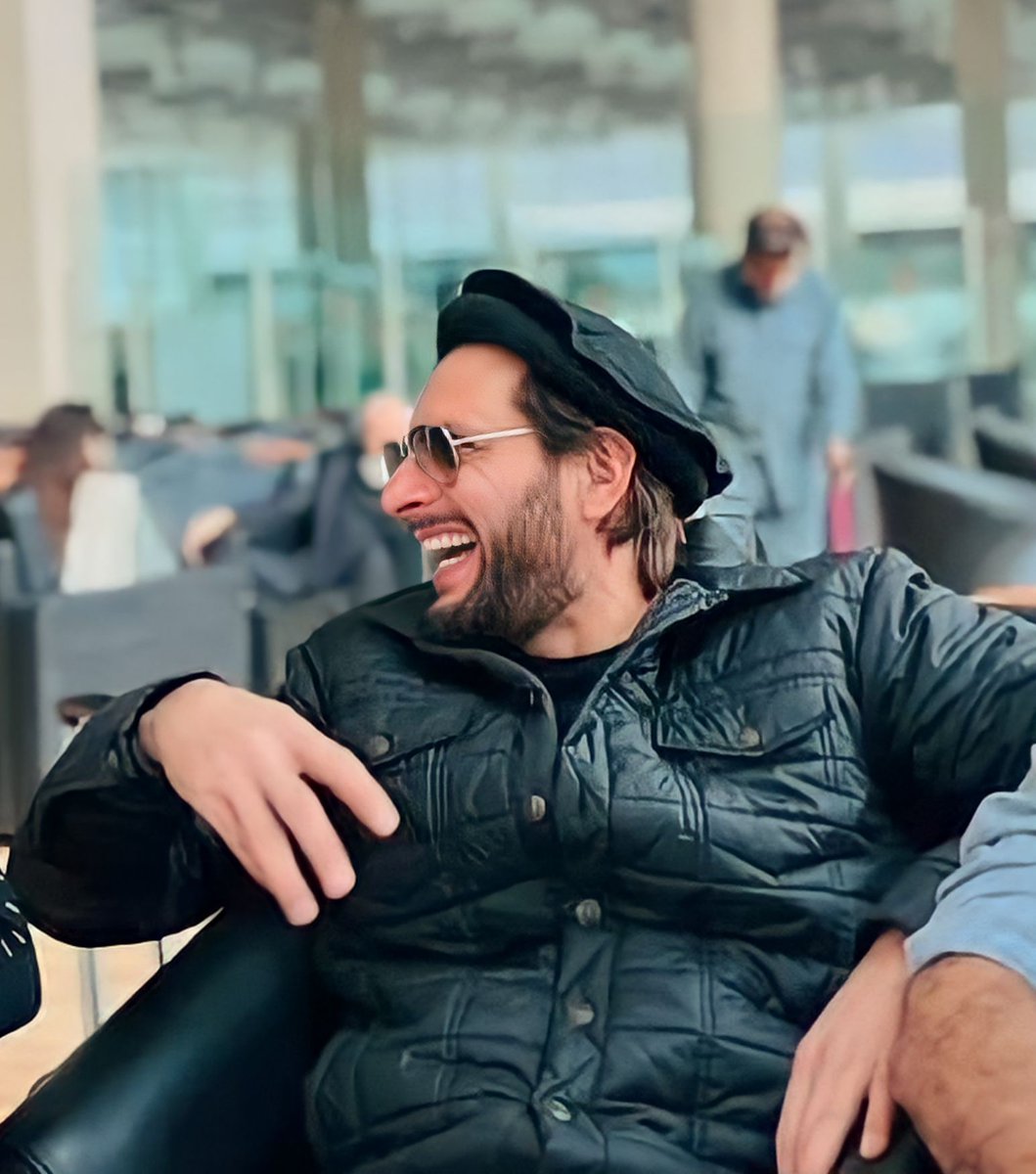 NimraYousfzaii's tweet image. سلیکٹر سلیکٹڈ سے زیادہ بہتر ہے،😎

Shahid Afridi
@SAfridiOfficial 

#CheifSelector Boom Boom 💥