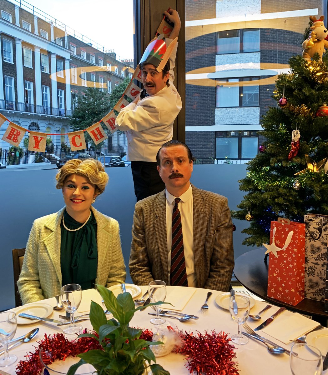 To all Faulty Towers fans,

We hope you have a very Merry Christmas! 

From Sybil, Basil &amp; Manuel. 💕