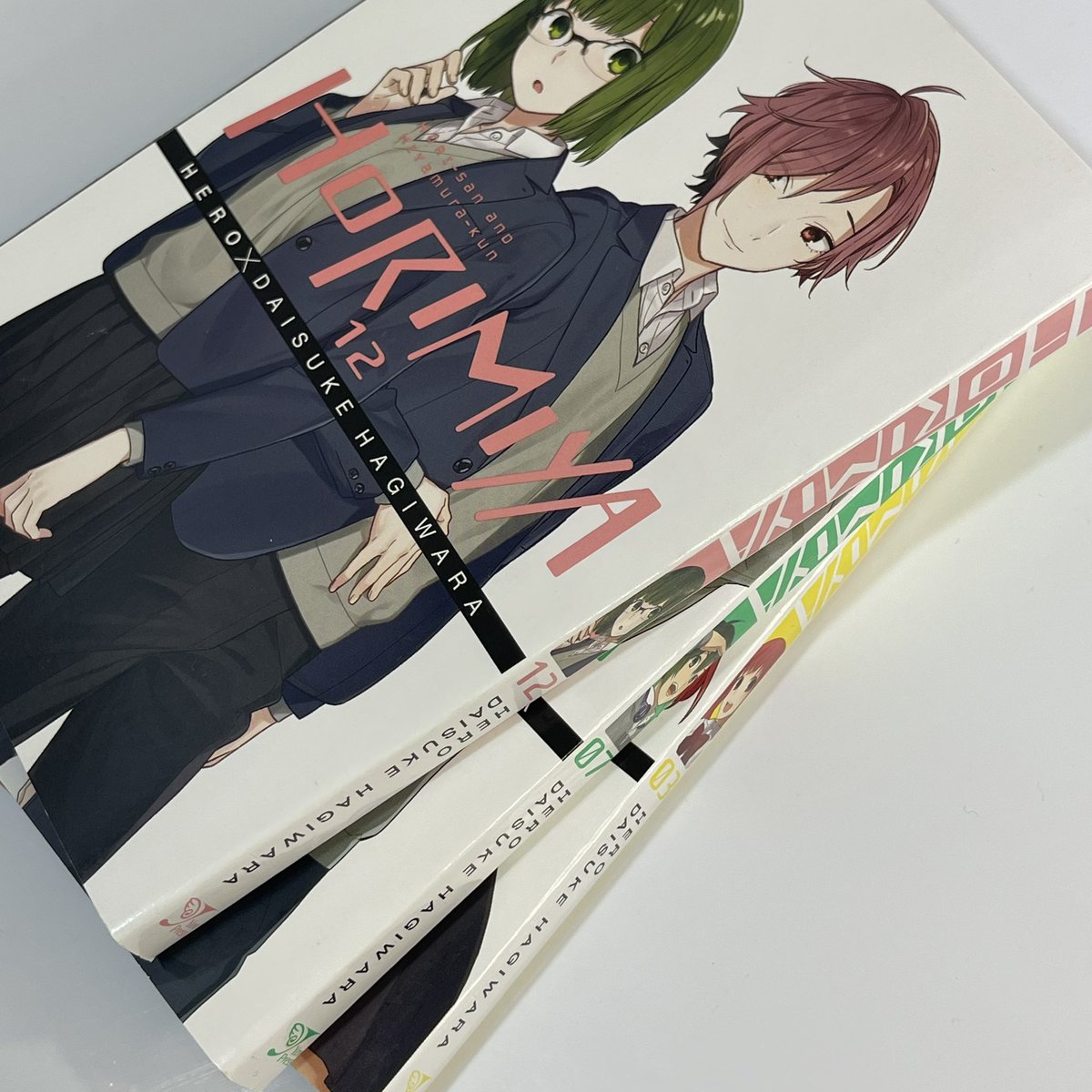nyucartz's tweet photo. ꒰ 🛒 ꒱ — wts lfb #nyucartz_sells 

🗯 horimiya manga vol 3,7,12

⟶ RM33 each
⟶ condition 9.5/10

#pasarAnimeMY #pasaranime https://t.co/nXXsLCidOJ