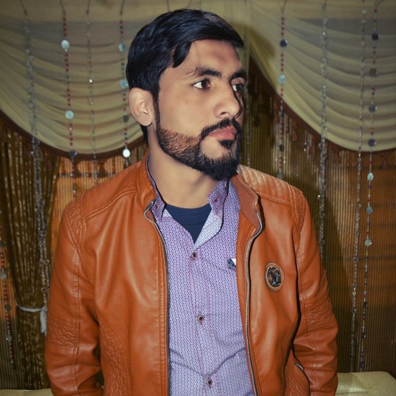 waqasahmedvlog's tweet photo. #NewProfilePic https://t.co/XWSeT2xa3P