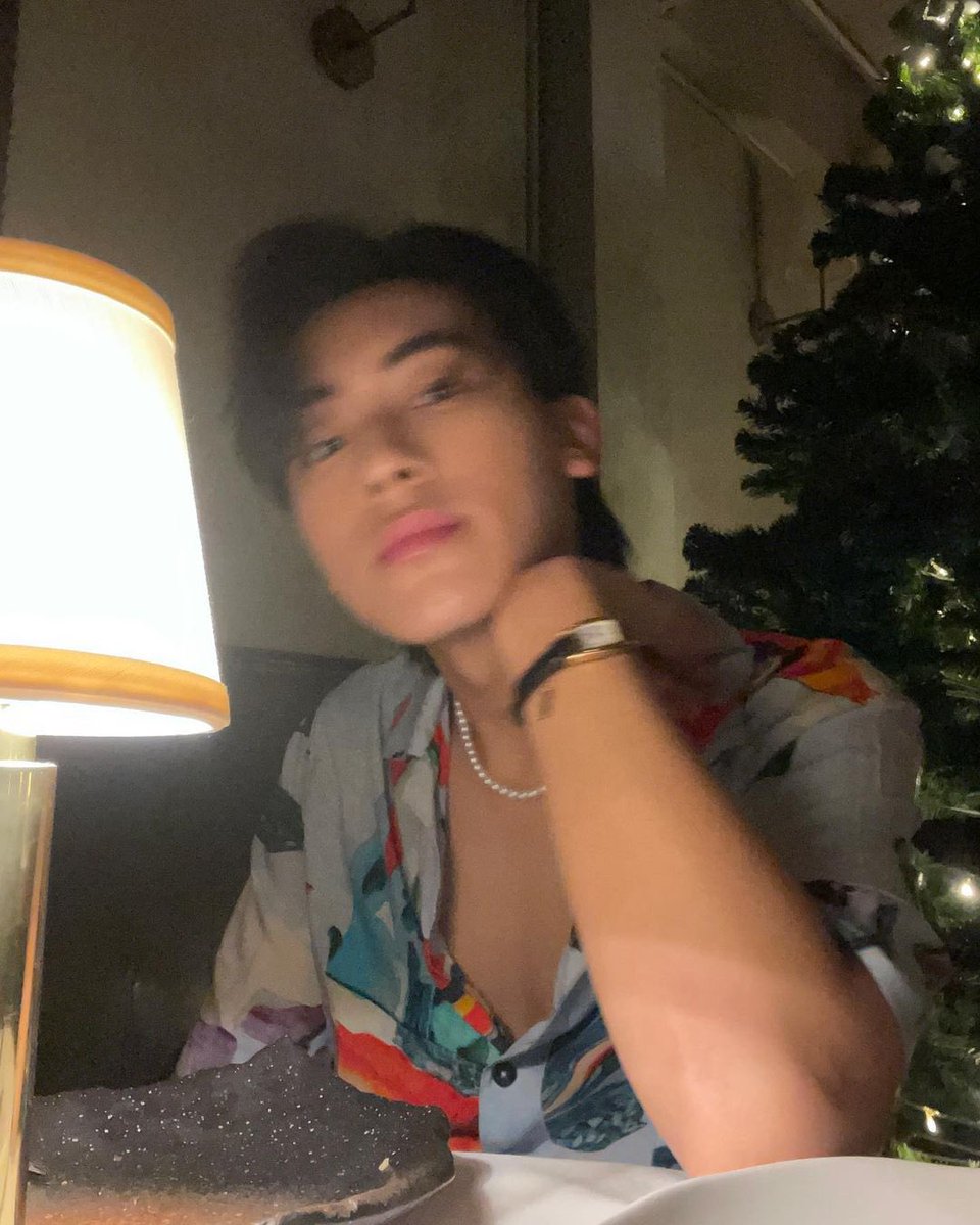 ดอกไม้ ✿ tweet media