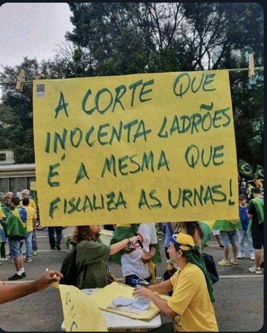 Graziih0224's tweet photo. Fato ! https://t.co/zqUUh52d1f