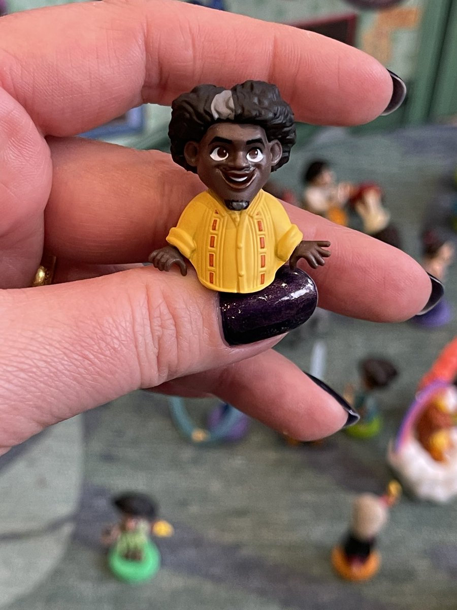 Marina Simmonds tweet media