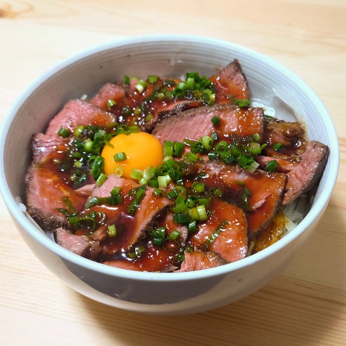 ローストビーフ丼できた! 