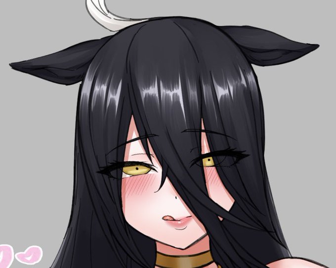 多分ほっぺについたクリームとか舐めてるんだと思います 