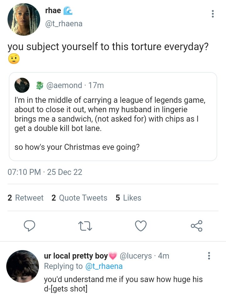 daily_lucemond's tweet photo. happy holidays to all lucemond truthers 🎄⛄ https://t.co/dSBDZZicoE
