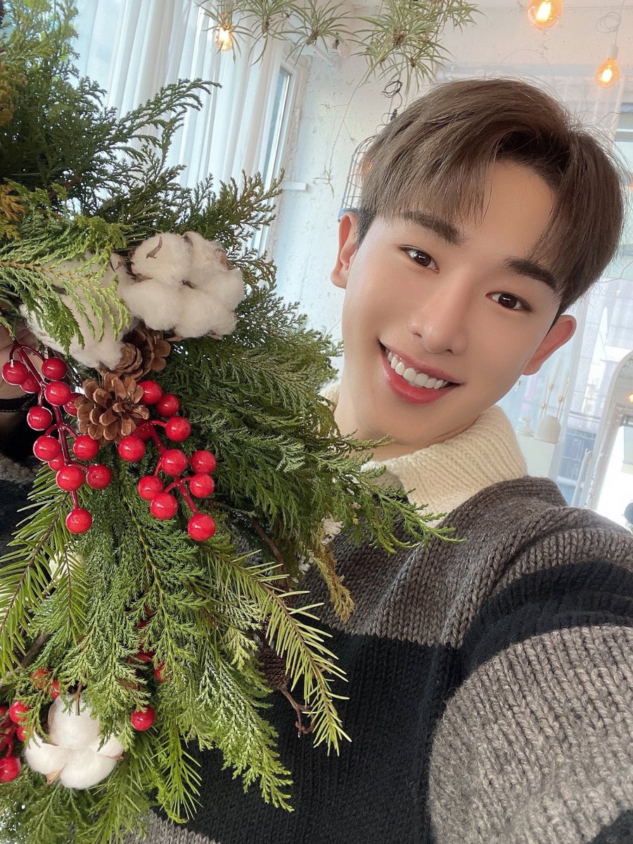 molly_madd's tweet photo. My heart~🥹😭❤️‍🩹

#WONHO #원호
#AlwaysWithWonho
#위니는_늘_원호곁에 
@official__wonho https://t.co/d8HJ0g2P2R