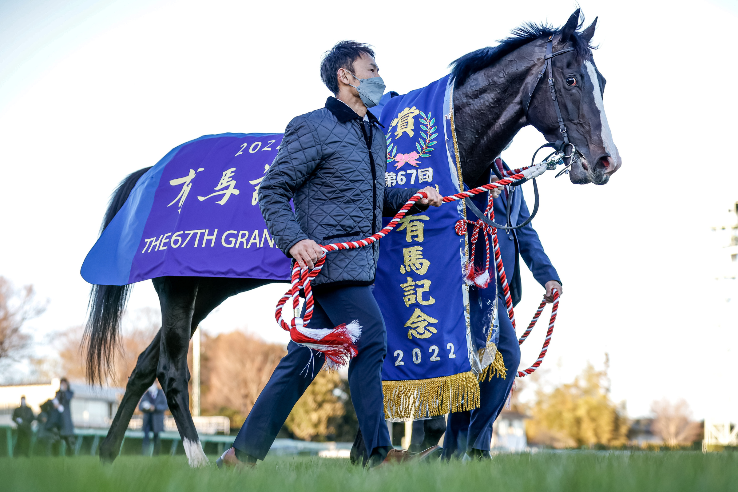 競馬 イクイノックス クリストフ ルメール直筆サイン入り A4写真 競馬 イクイノックス クリストフ ルメール直筆サイン入り A4写真