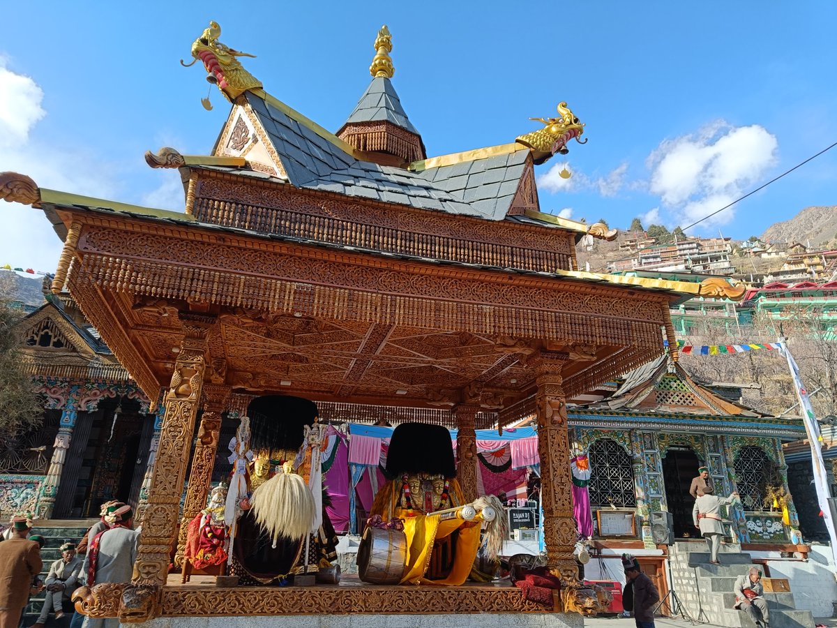 bottan_kavita's tweet photo. Happy losar (Happy New year )from Lippa village
#kinnaur #losar #lippa #NewYear2023 #culture #tradition https://t.co/MOBoJzZNVT