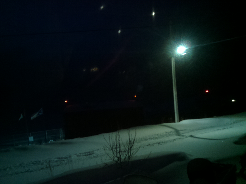 NainWxPxBot's tweet photo. Good Morning, this is the current weather conditions at YDP as of Sun Dec 25 07:40:07 2022: -2°C, Light Snowshower, Wind SSW 11 km/h https://t.co/CkCOcFb8Nh