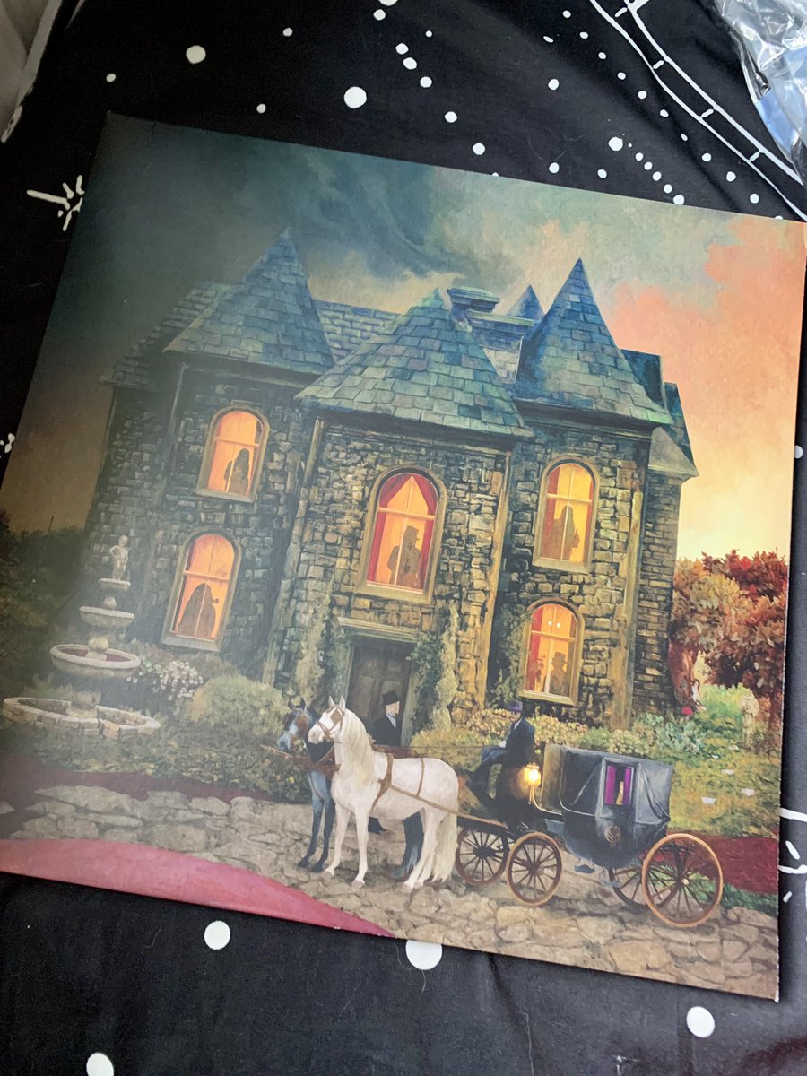 nic_loves_metal's tweet photo. It’s the picture disc version 🖤🥹 #Opeth #InCaudaVenenum #vinyl #vinylcollection https://t.co/1OqwlKk23V