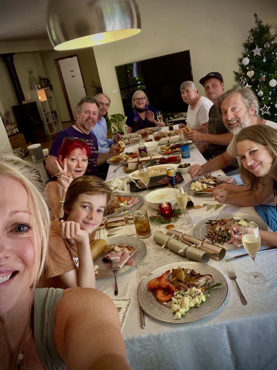 Merry Christmas beauties! 🎄♥️🥂 #christmas2022