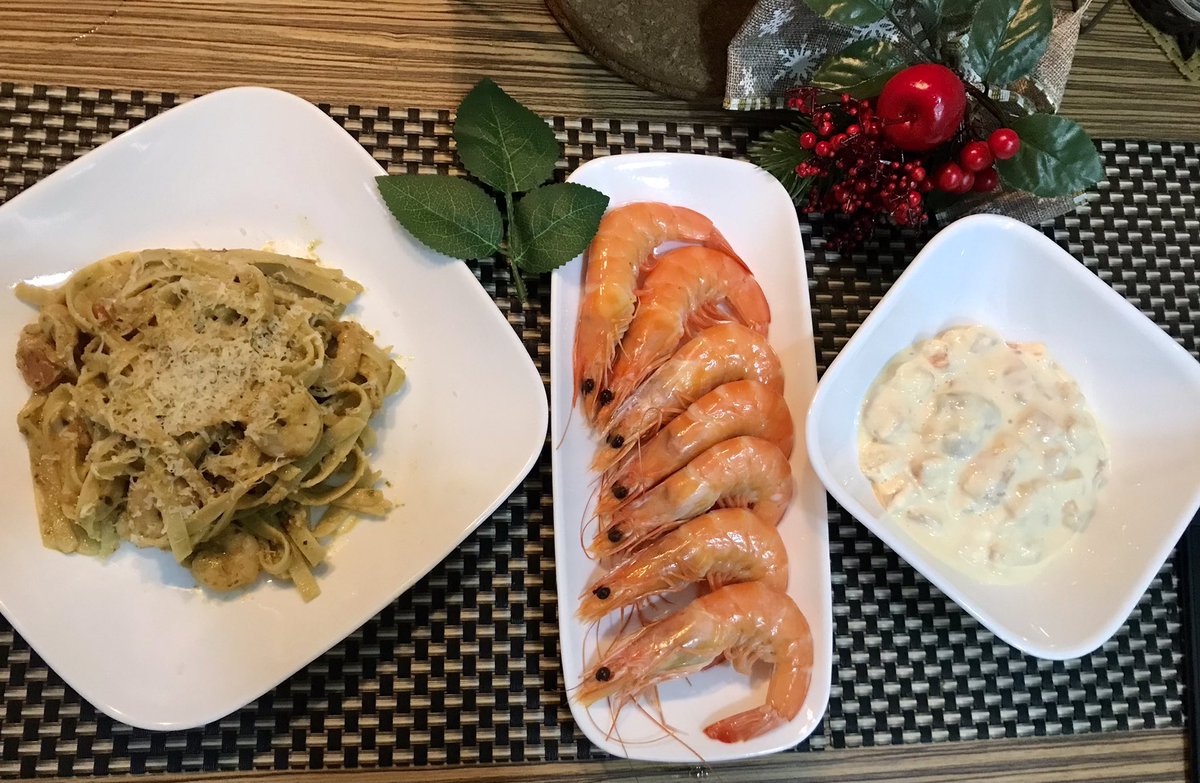 ica_luscious tweet media