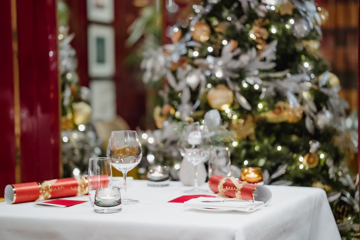 Adding a final sparkle to our tables, we look forward to welcoming our guests today.  We wish everyone a very Merry Christmas from all the team at Number One.

#NumberOne #TheBalmoral #RoccoForteHotels #RoccoForteFriends #BalmoralMoments #EdinburghRestaurants #Christmas