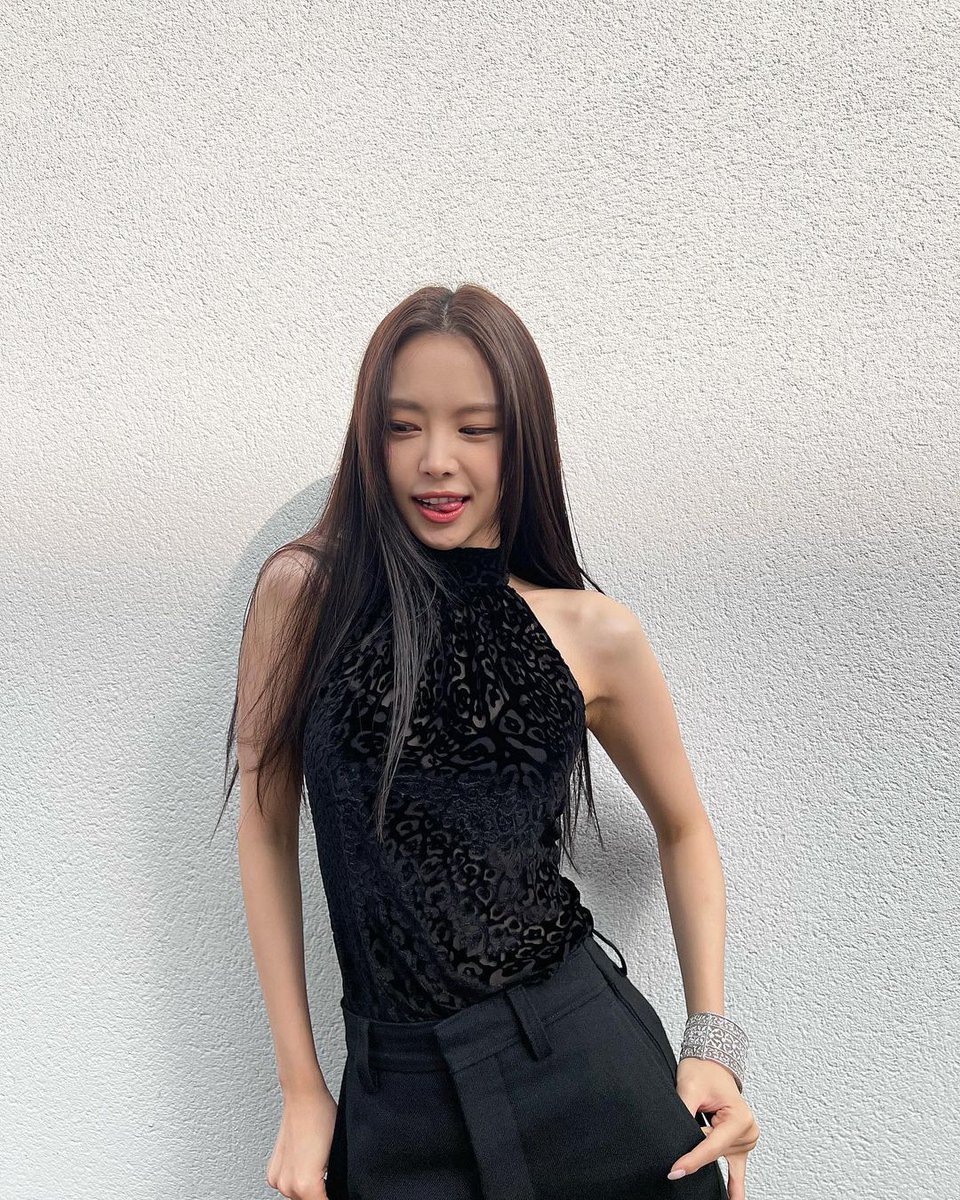 xarcella's tweet photo. https://t.co/Jb8YGyou3d
