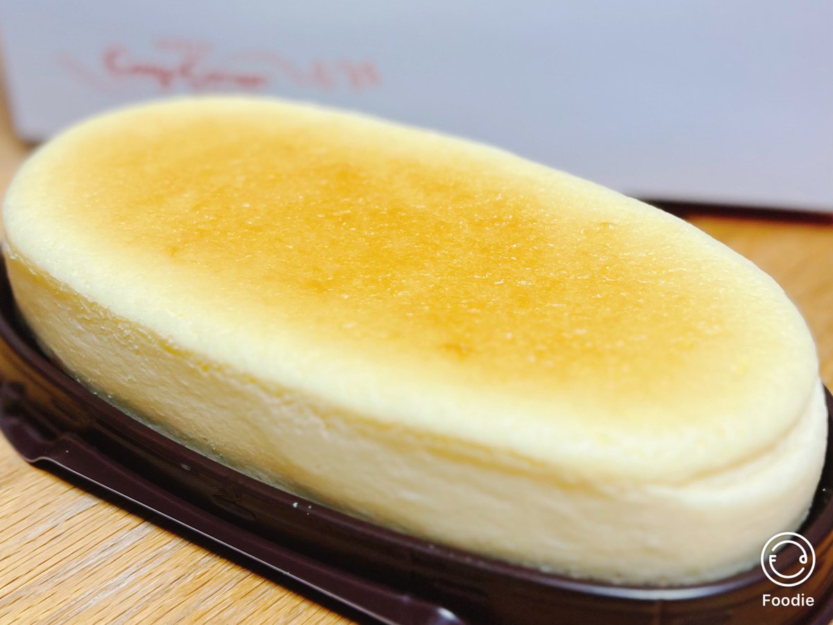 チーズケーキ買ってきた^ - ^
自分にメリクリ🎁🎄🎅 