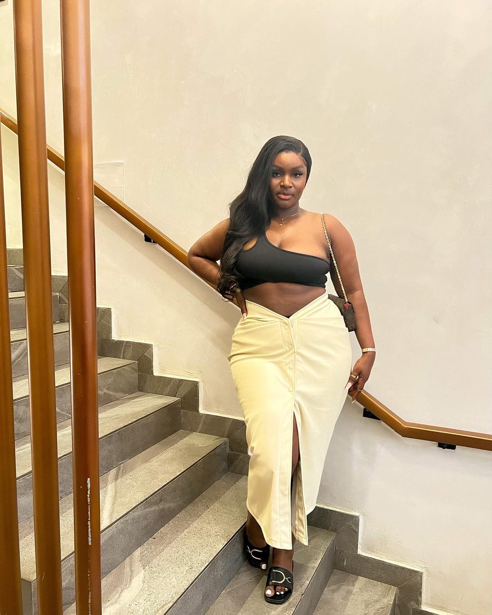 Debbie 🧜🏾♀️ tweet media