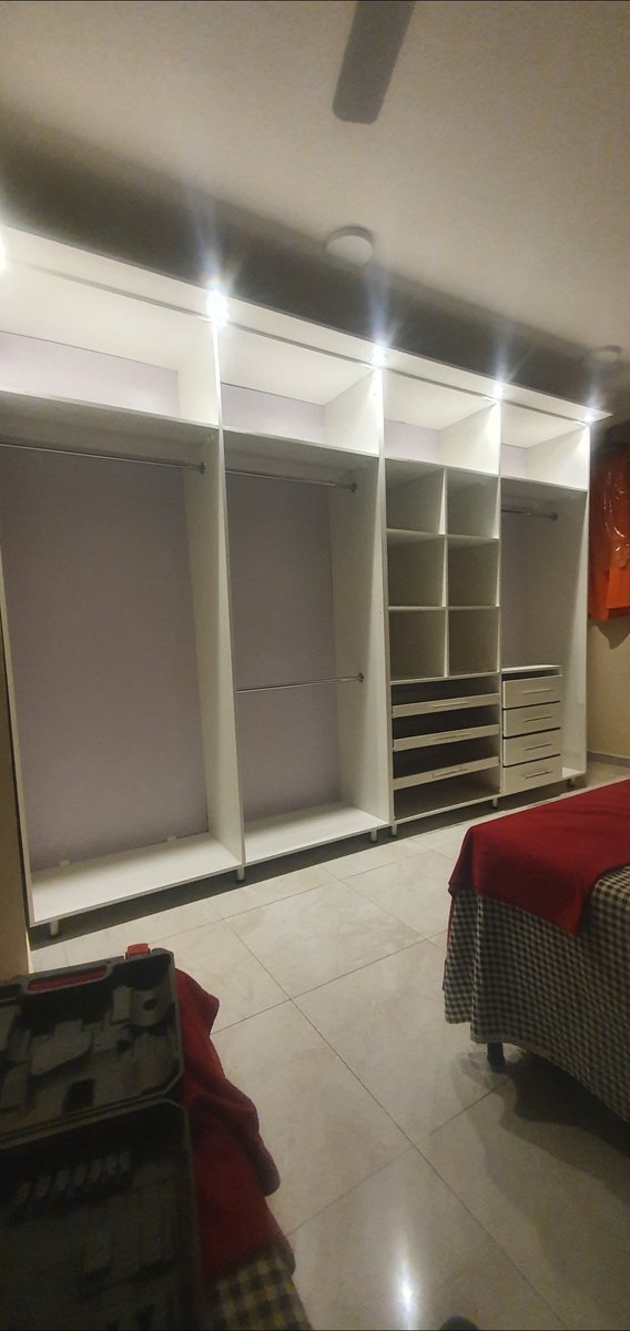 s_handcraft's tweet photo. Custom made wardrobe 😌✌🏻 https://t.co/EMb94F1GRR