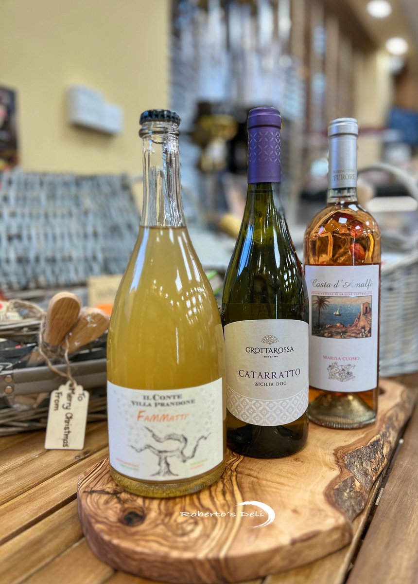 RobertosDeli1's tweet photo. Many thanks Annessa Imports ltd
#besocialcambridge #cambridgemarketsquare #cheeseshop #stneots #christmas2022 #shoplocal #wineshop #Delishop #christmasgifts2022 https://t.co/792skbJMWb
