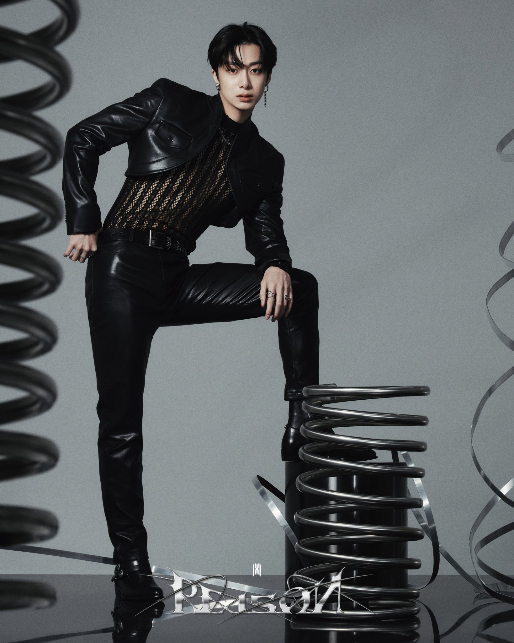 季節のおすすめ商品 【MONSTAX】STARSHIP公式クッション ヒョンウォン 季節のおすすめ商品 【MONSTAX】STARSHIP公式クッション ヒョンウォン