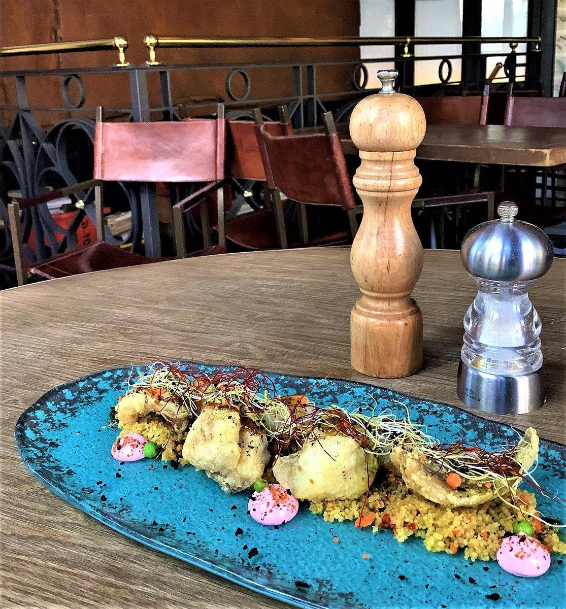 Comienza el fin de semana con un toque especial
Prueba nuestro delicioso SAN PEDRO con vieiras y cous cous
#Martinete #restaurantesMadrid #gastronomia